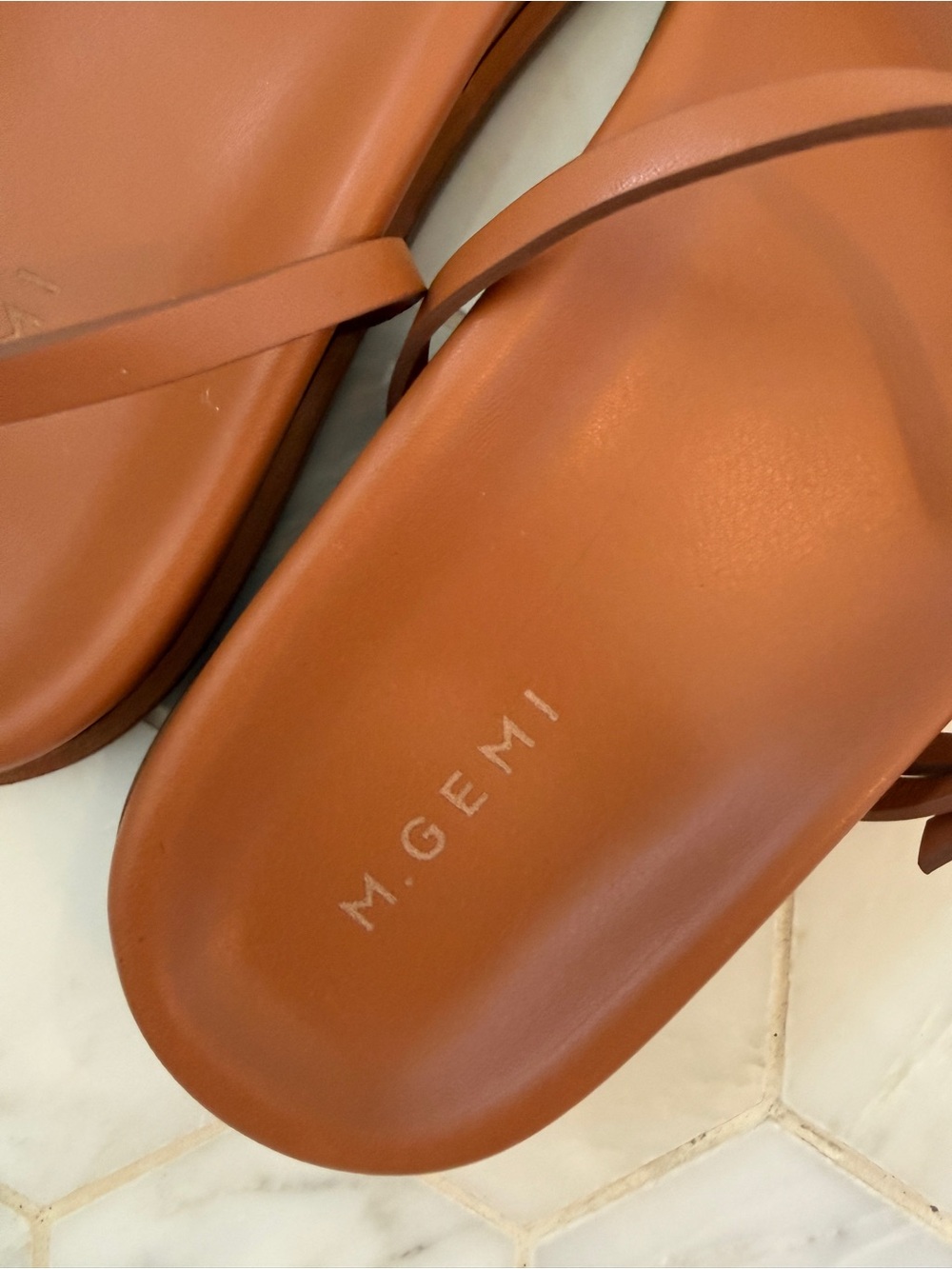 M. Gemi Tan Leather Minimalist Toe-Loop Sandals - Picture 2 of 7